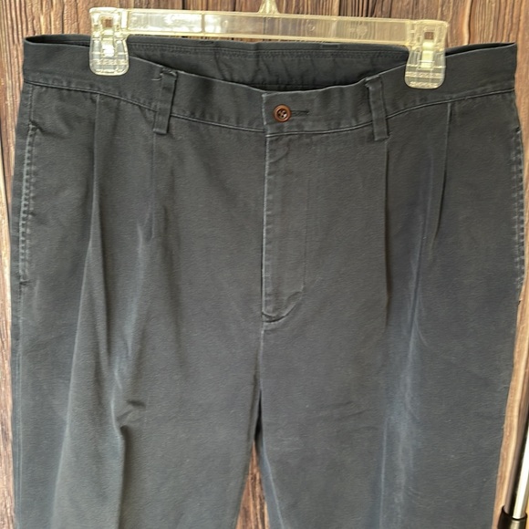 Nautica Men’s Navy “Rigger” Slacks - Picture 2 of 6